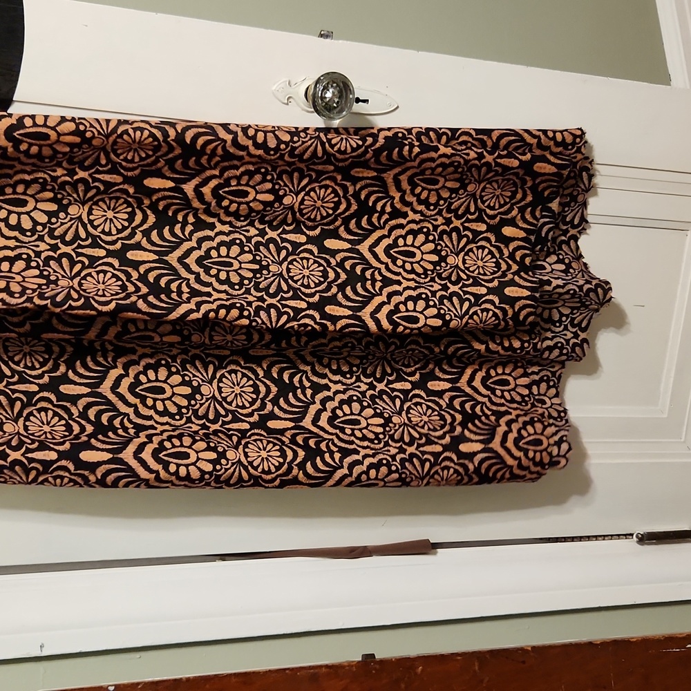 Pattern Dress - Picture 2 of 5